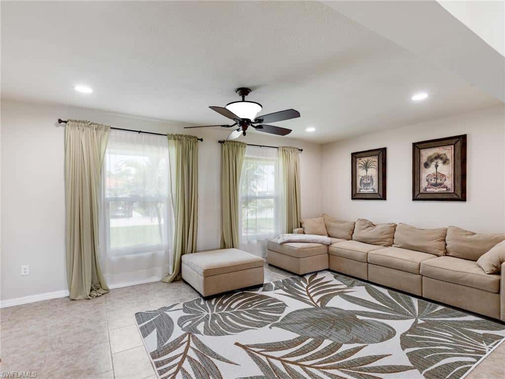 12755 Brewster Dr, Fort Myers, photo 9