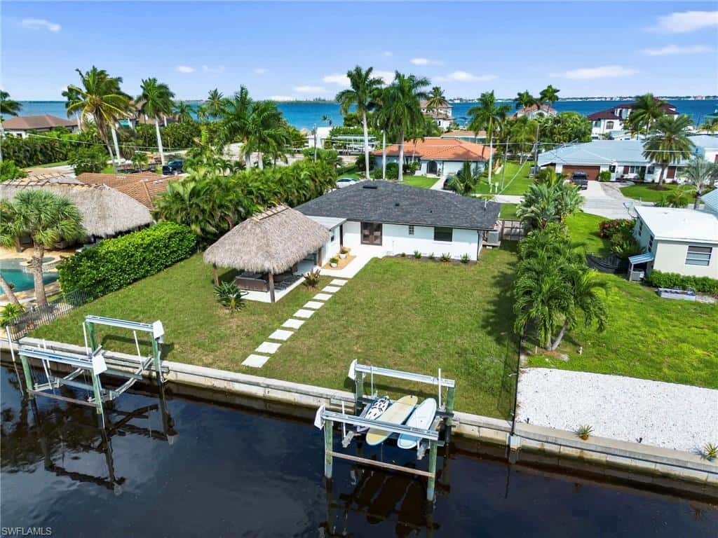 12755 Brewster Dr, Fort Myers, photo 34