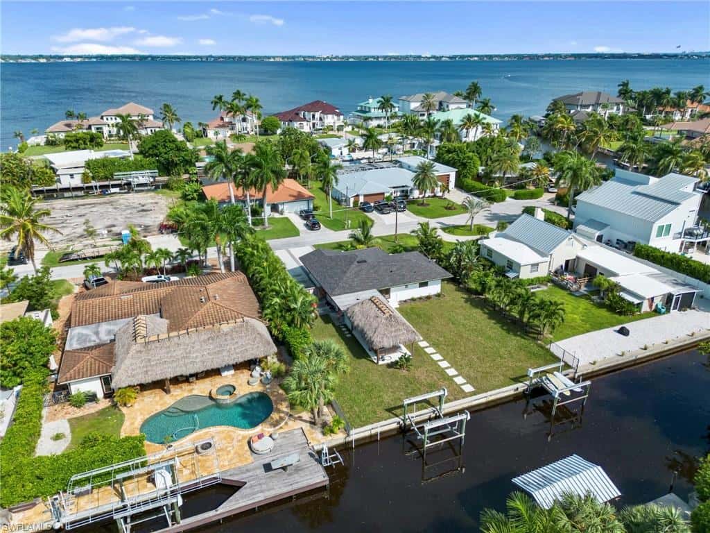 12755 Brewster Dr, Fort Myers, photo 38