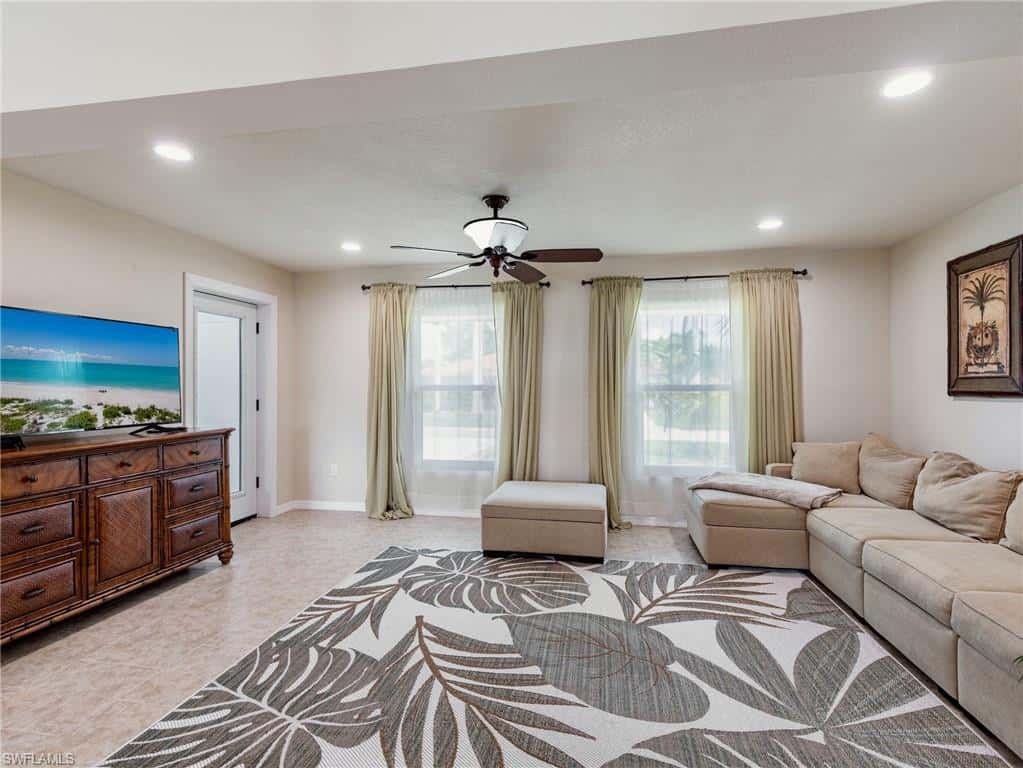 12755 Brewster Dr, Fort Myers, photo 10
