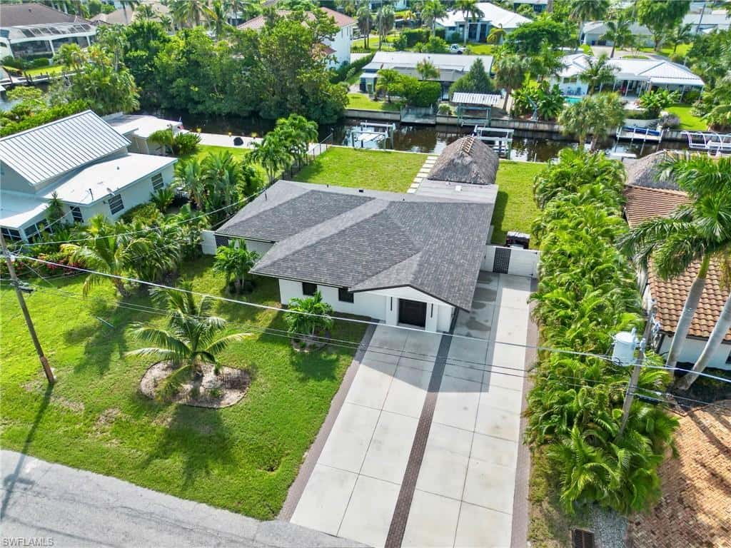 12755 Brewster Dr, Fort Myers, photo 33