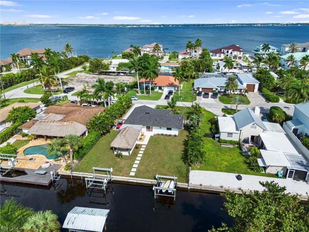 12755 Brewster Dr, Fort Myers, photo 37
