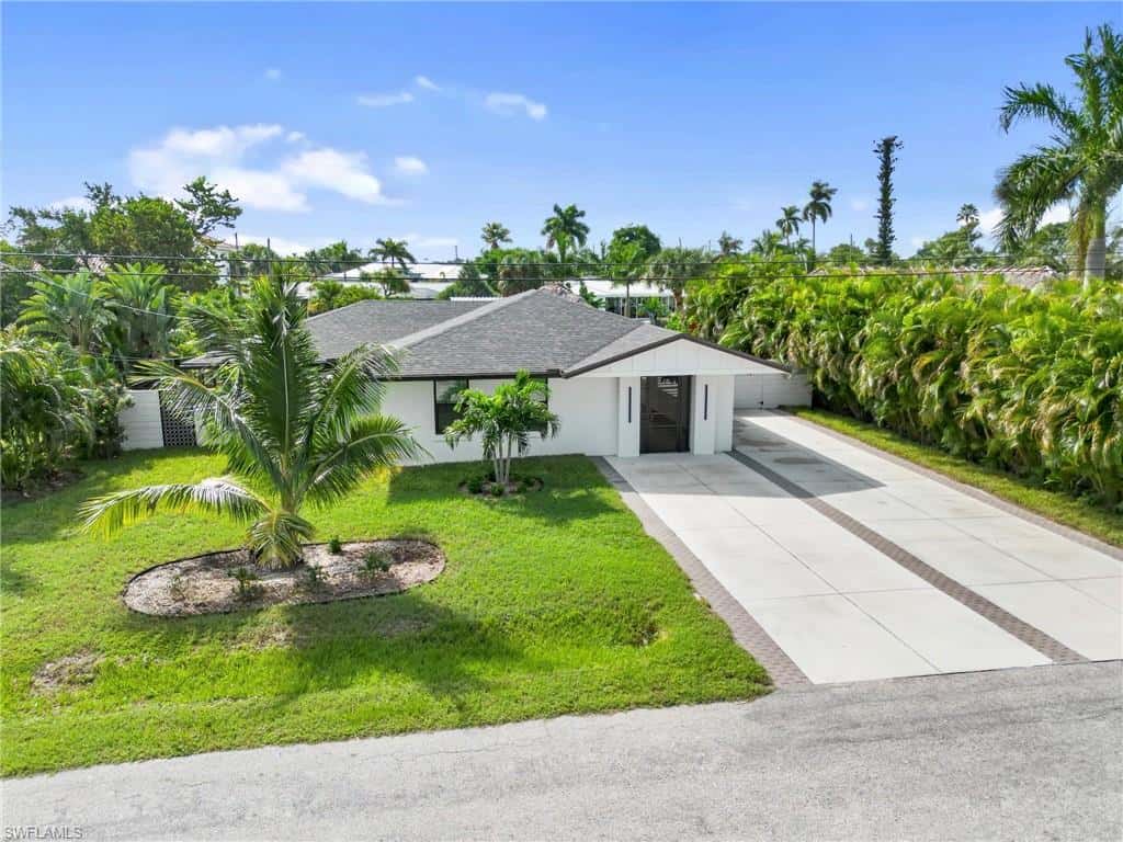 12755 Brewster Dr, Fort Myers, photo 31