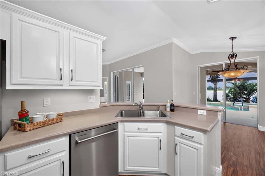 9283 Independence Way, Fort Myers, photo 8
