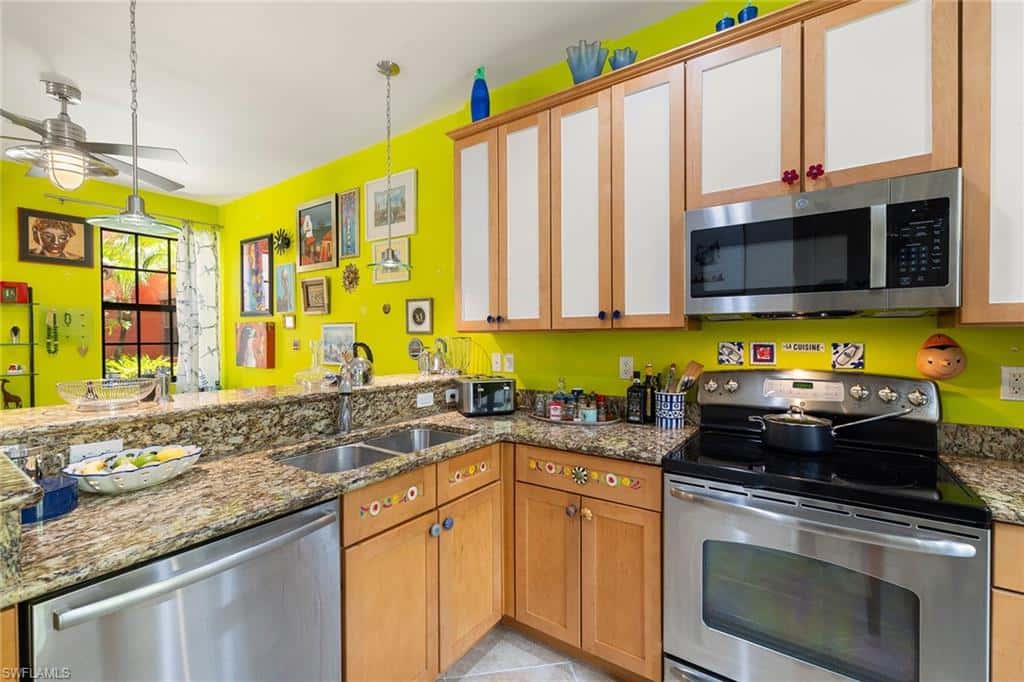 8957 Malibu St #502, Naples, photo 17