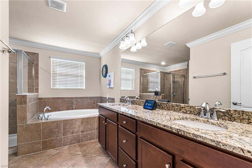 16035 Mistflower Dr, Alva, photo 39