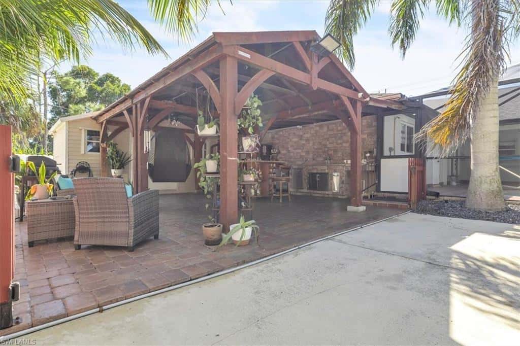 3619 Oasis Blvd, Cape Coral, photo 4