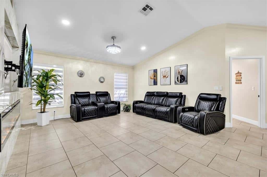 3619 Oasis Blvd, Cape Coral, photo 8