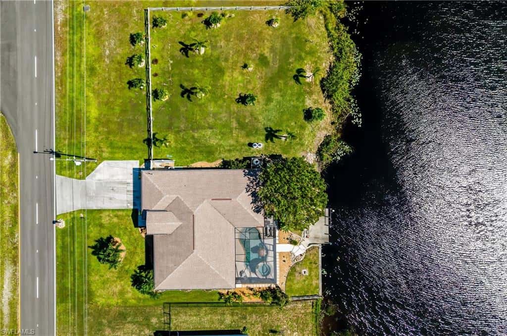 908 Vogiantzis Pkwy, Cape Coral, photo 46