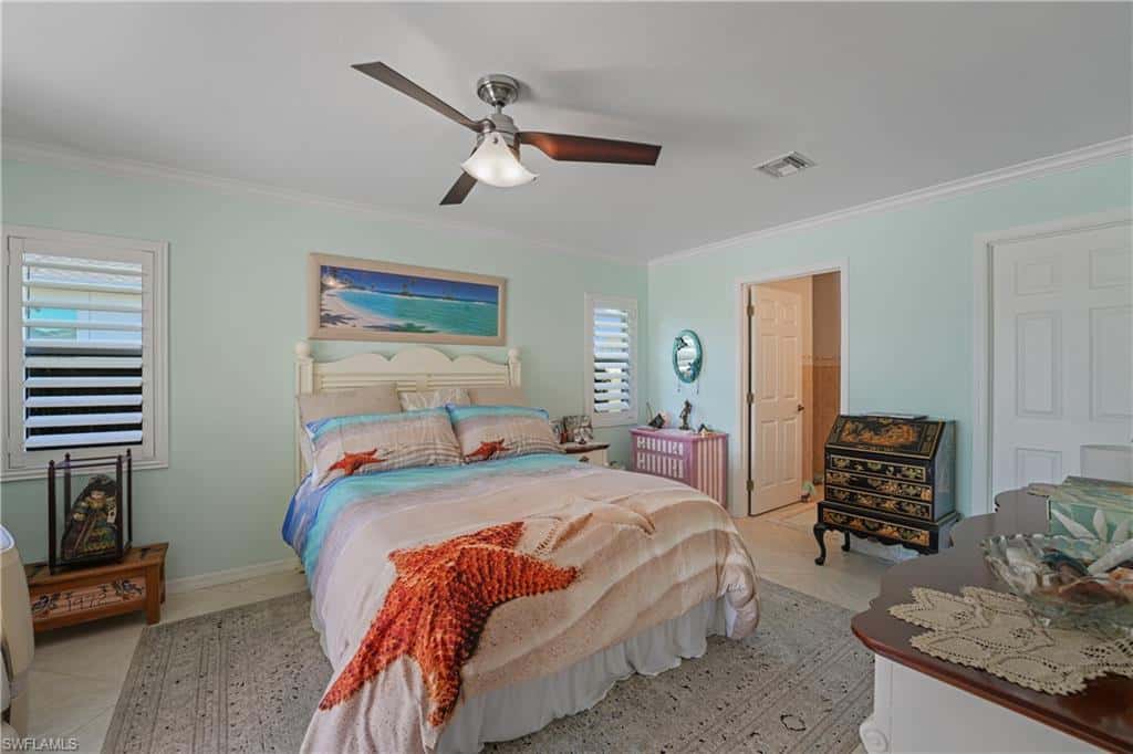 908 Vogiantzis Pkwy, Cape Coral, photo 17