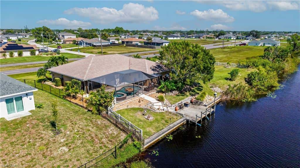 908 Vogiantzis Pkwy, Cape Coral, photo 47
