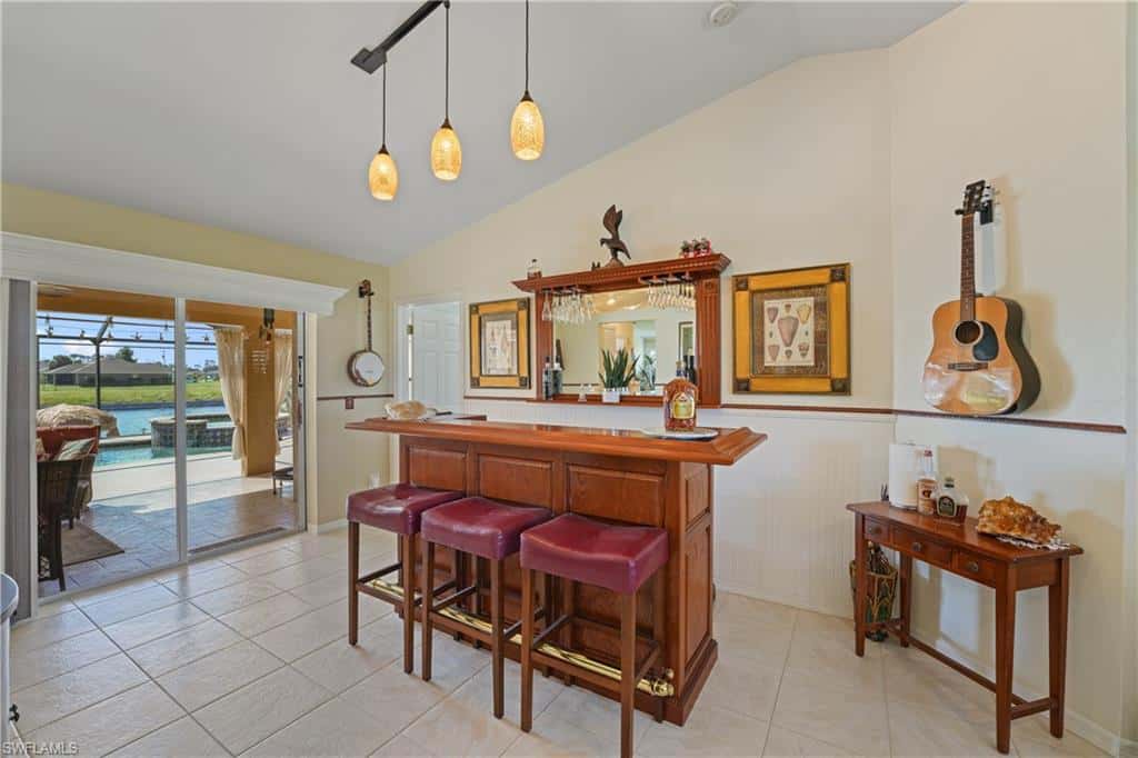 908 Vogiantzis Pkwy, Cape Coral, photo 12