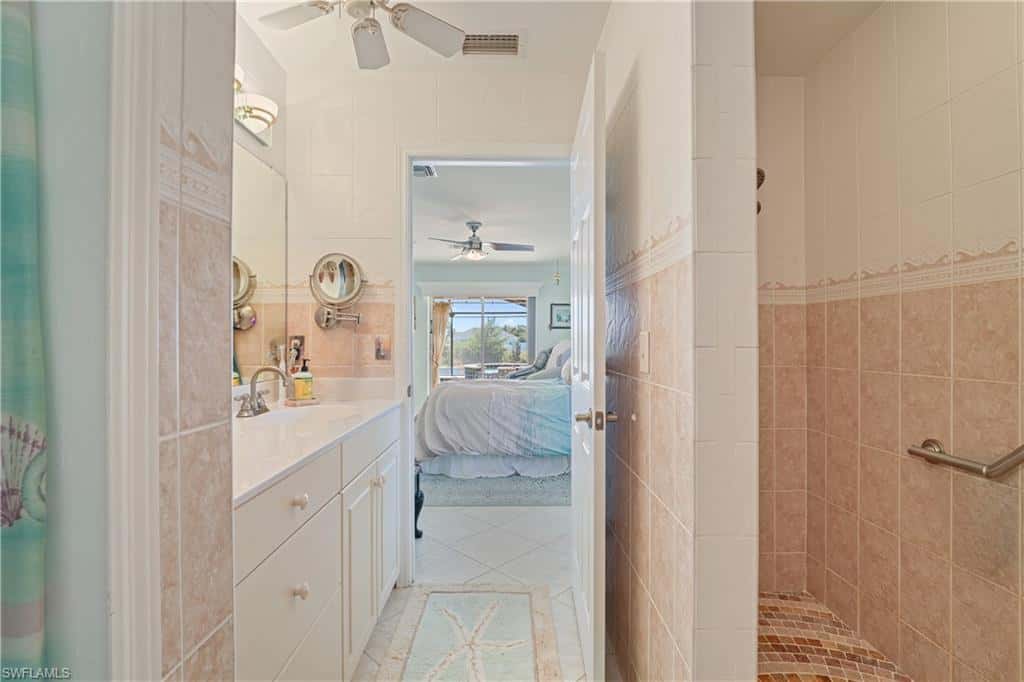 908 Vogiantzis Pkwy, Cape Coral, photo 20