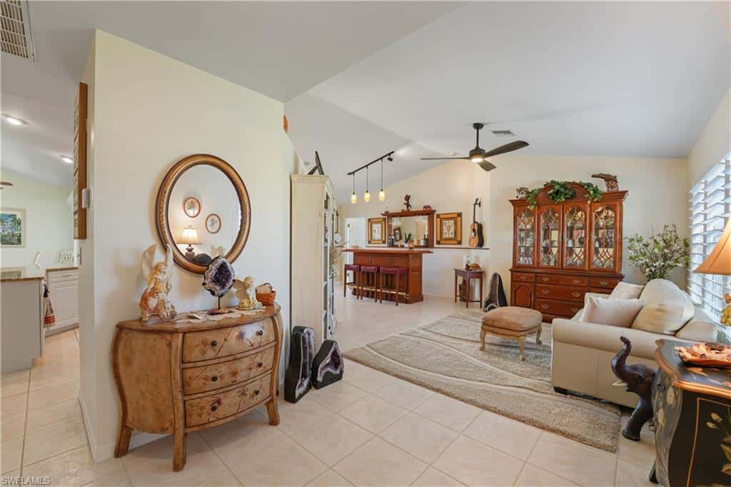 908 Vogiantzis Pkwy, Cape Coral, photo 14