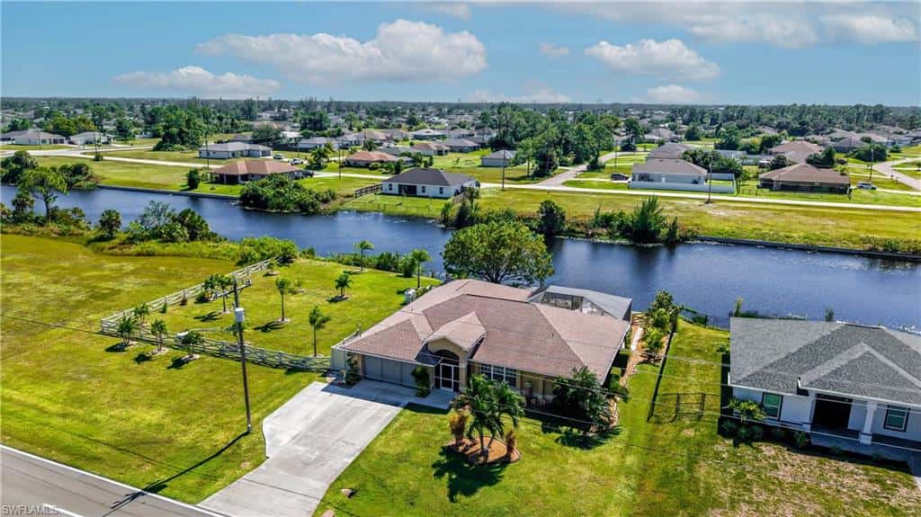 908 Vogiantzis Pkwy, Cape Coral, photo 41