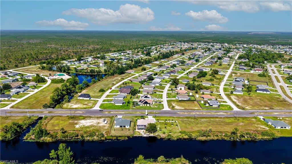 908 Vogiantzis Pkwy, Cape Coral, photo 58
