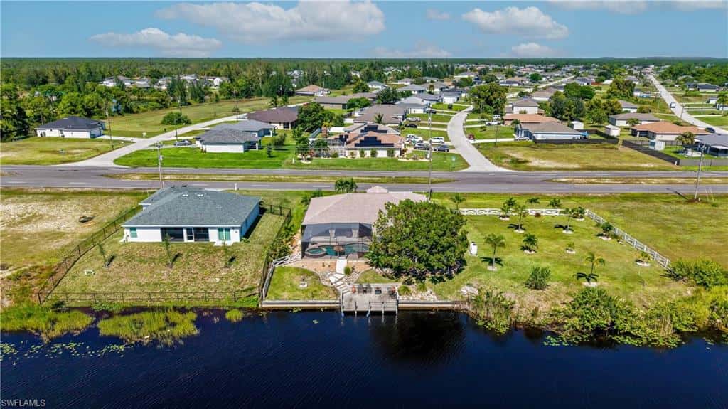 908 Vogiantzis Pkwy, Cape Coral, photo 44