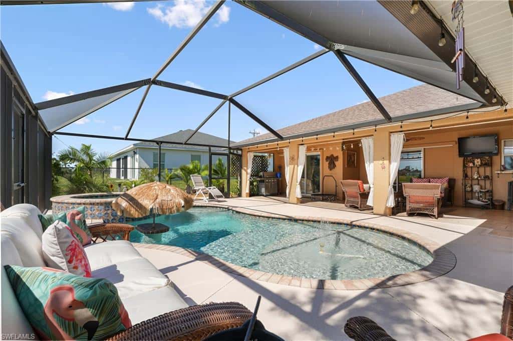 908 Vogiantzis Pkwy, Cape Coral, photo 29