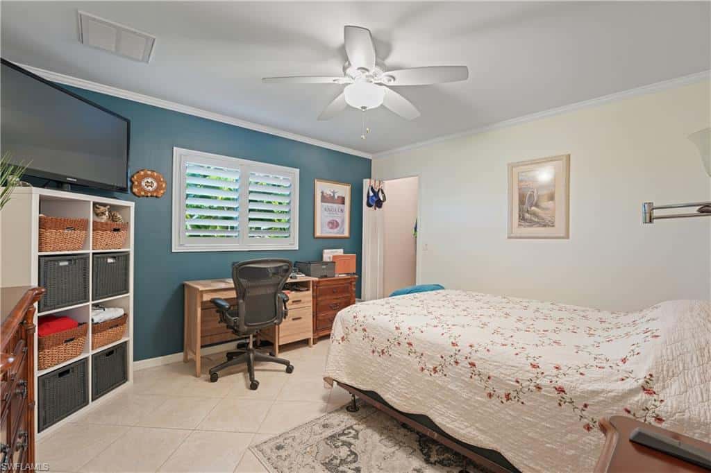 908 Vogiantzis Pkwy, Cape Coral, photo 21