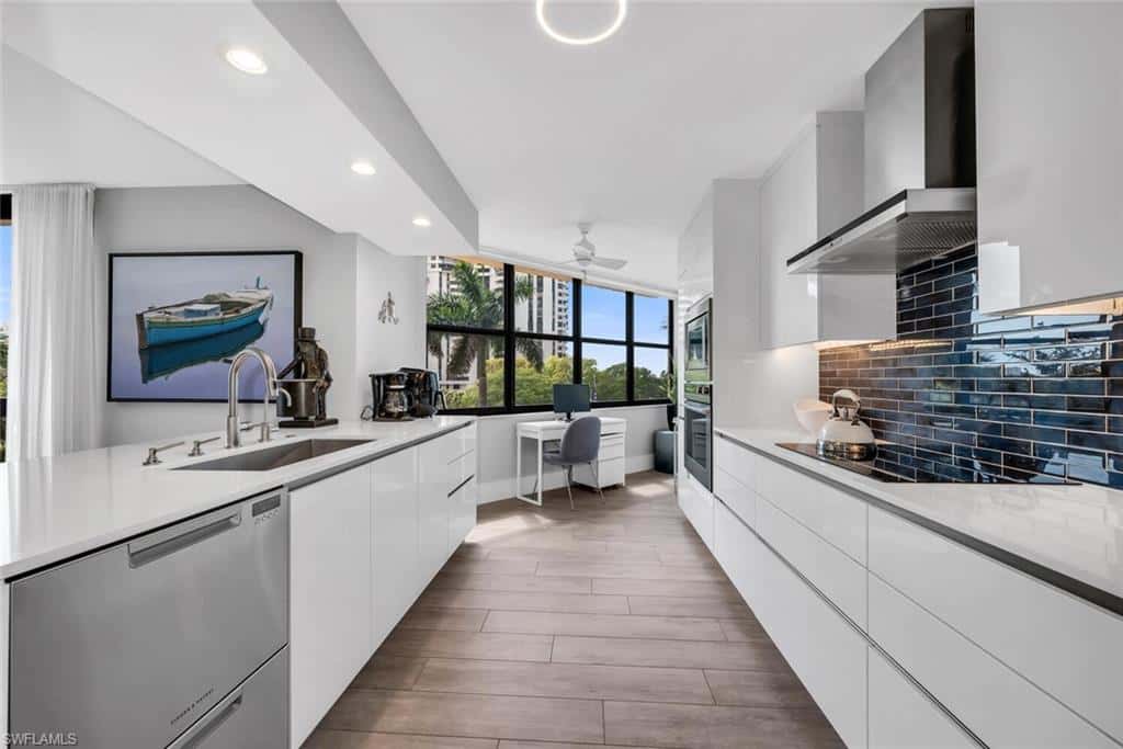 6000 Pelican Bay Blvd #c202, Naples, photo 5