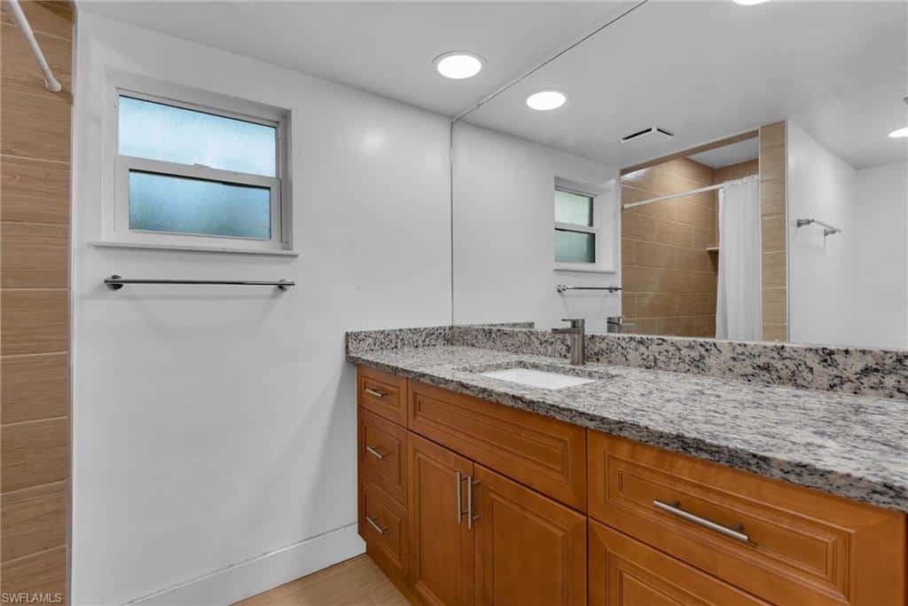 340 Pollywog Pt, Labelle, photo 17