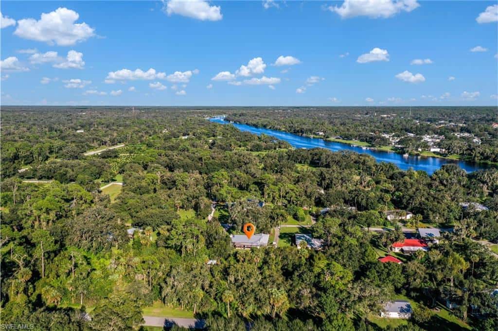 340 Pollywog Pt, Labelle, photo 37