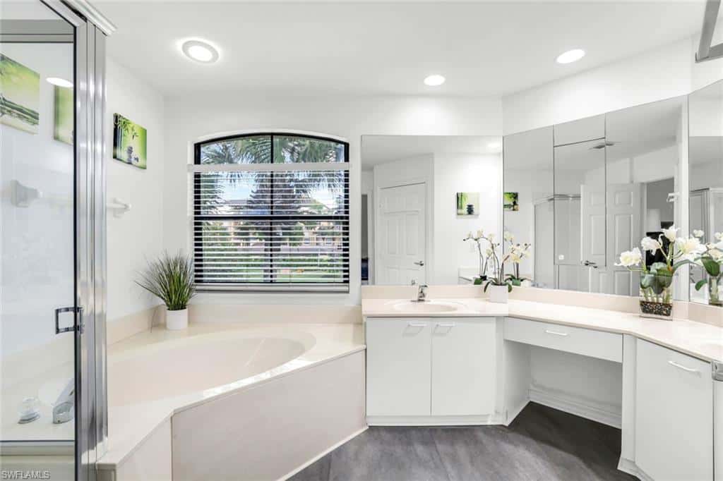 178 Vintage Cir #m202, Naples, photo 9