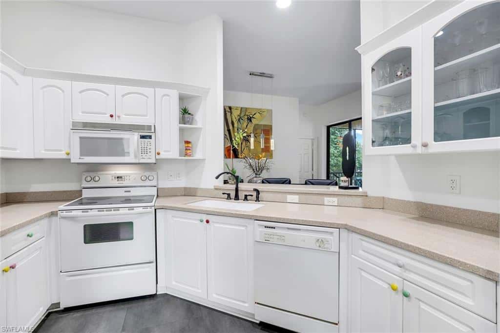 178 Vintage Cir #m202, Naples, photo 4