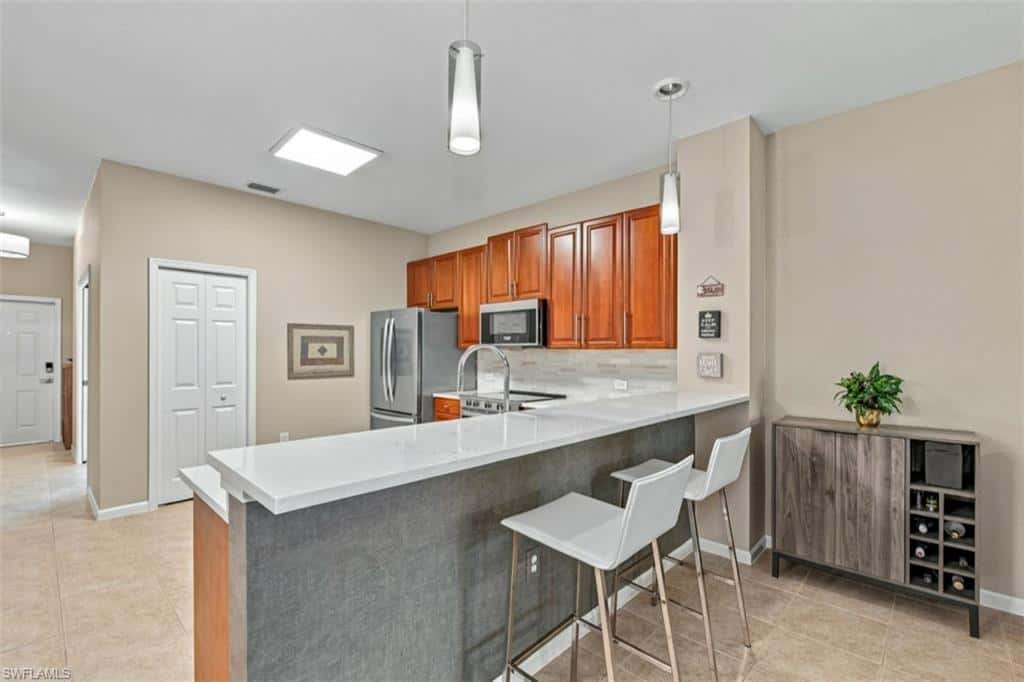 10025 Heather Ln #704, Naples, photo 6