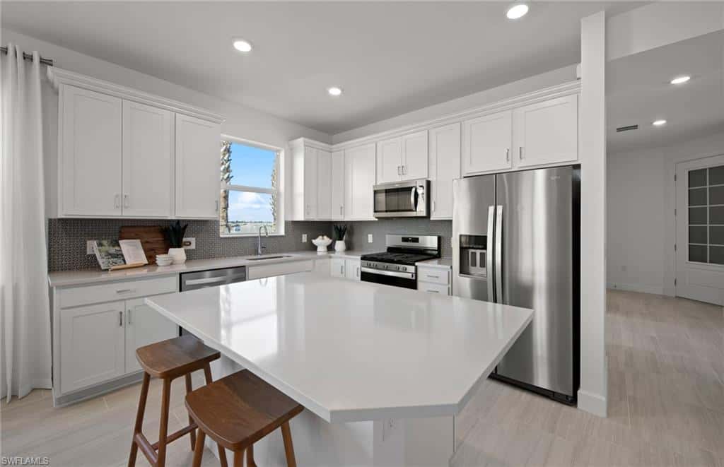 12634 Pyrite Ct, Alva, photo 19