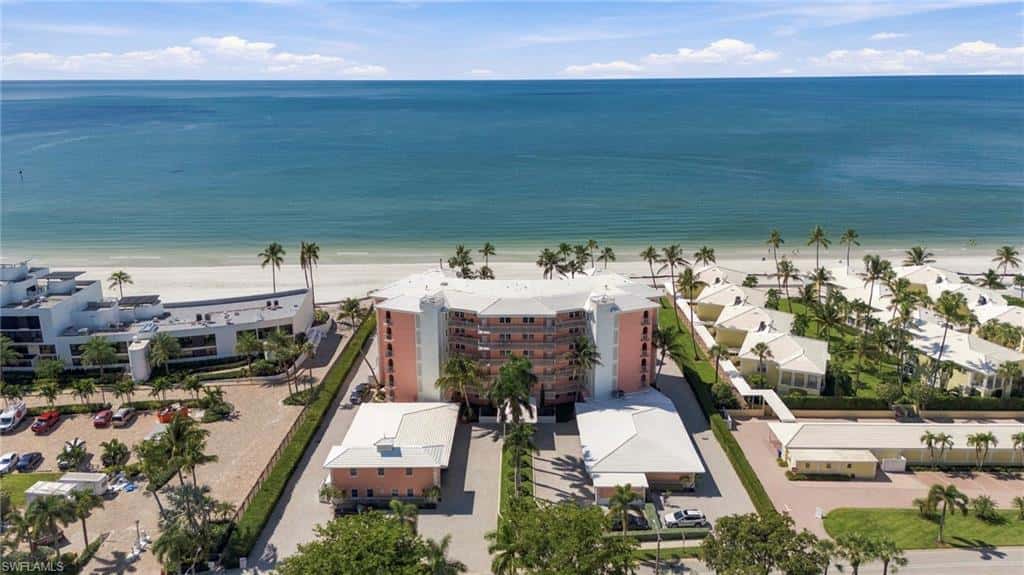 2401 Gulf Shore Blvd #52, Naples, photo 23