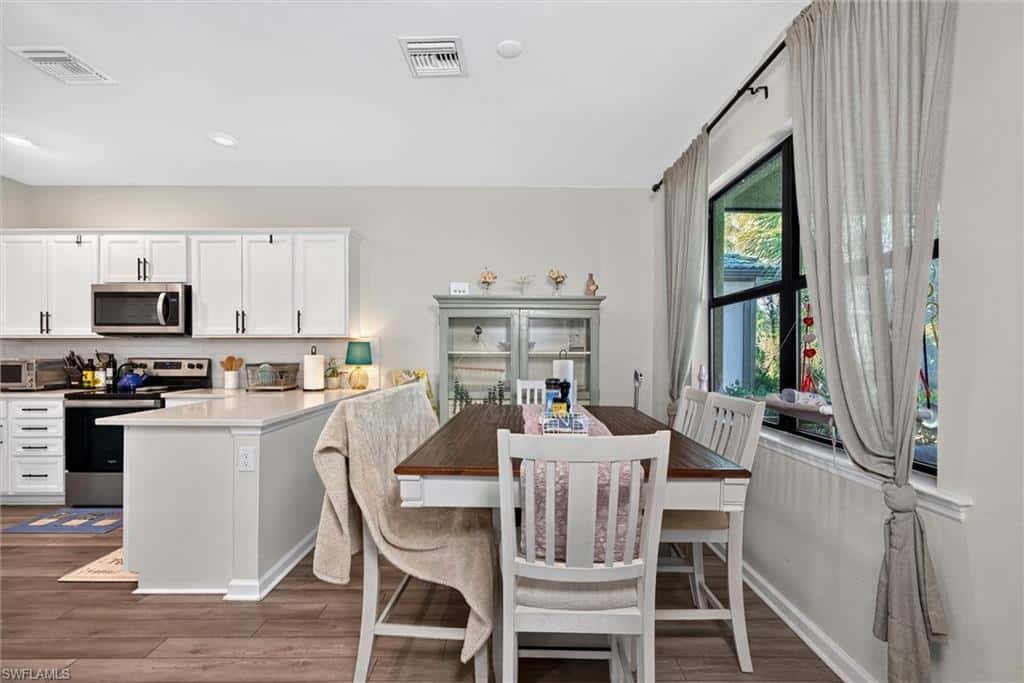 4081 Spotted Eagle Way, Fort Myers, photo 10