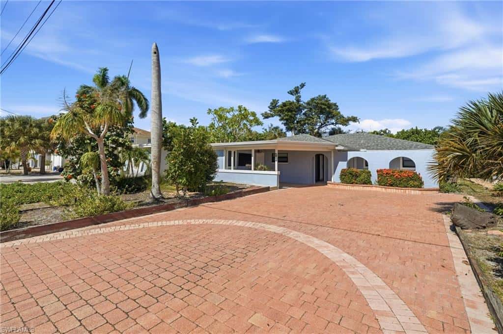 435 Donora Blvd, Fort Myers Beach, photo 6