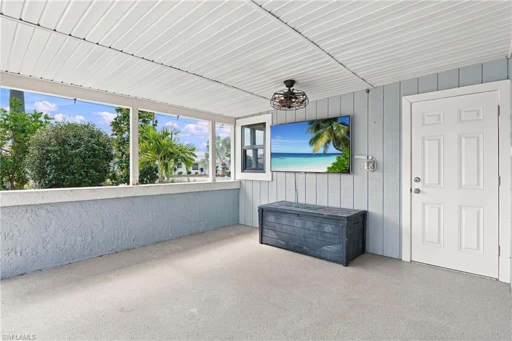 435 Donora Blvd, Fort Myers Beach, photo 12
