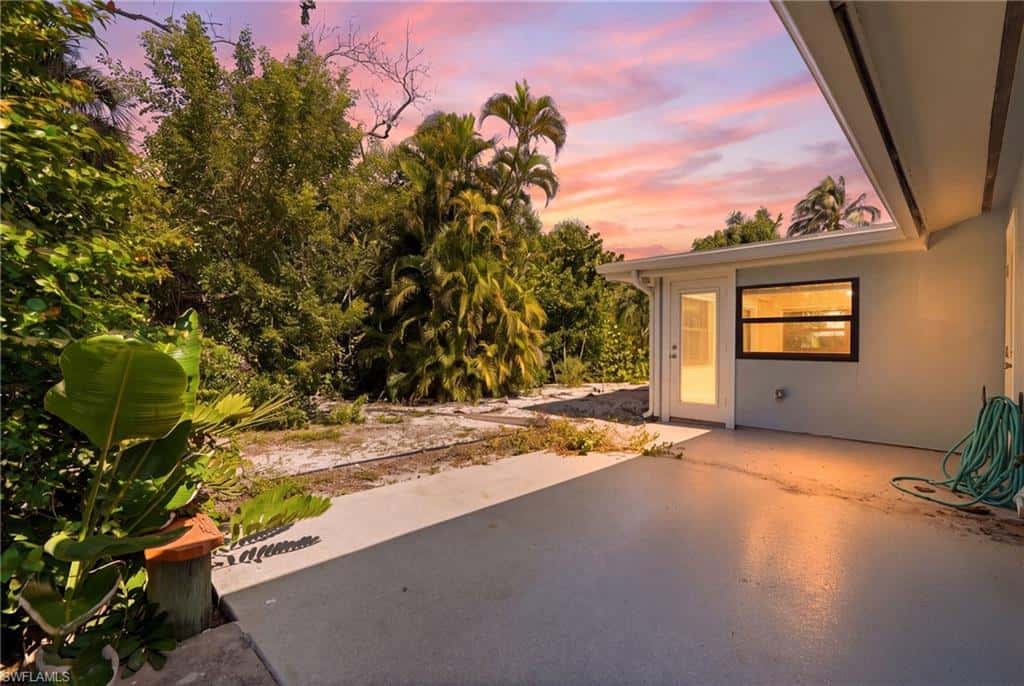 435 Donora Blvd, Fort Myers Beach, photo 44
