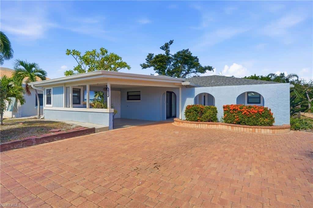435 Donora Blvd, Fort Myers Beach, photo 4