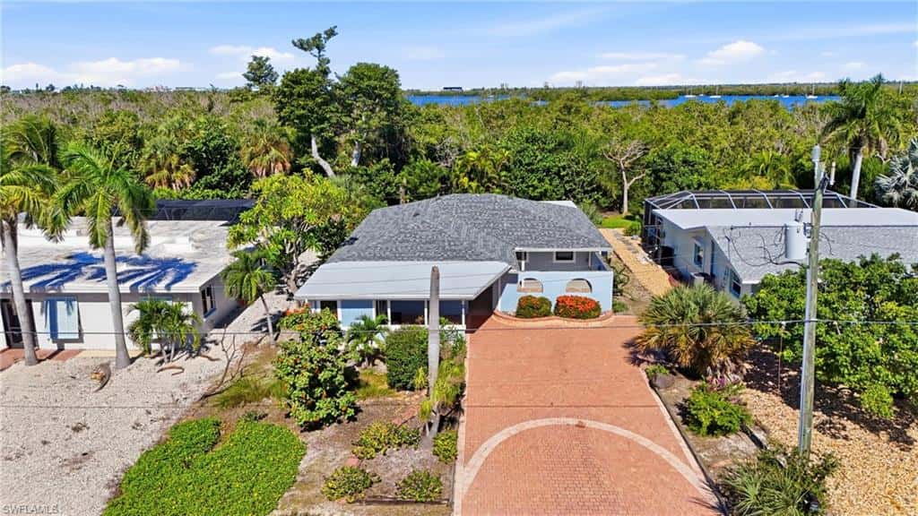 435 Donora Blvd, Fort Myers Beach, photo 8