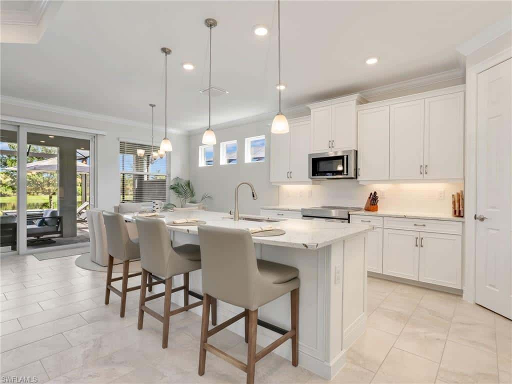 28191 Captiva Shell Loop, Bonita Springs, photo 5