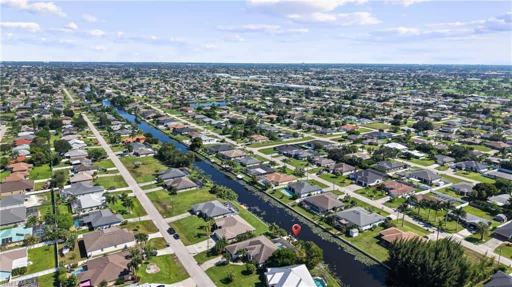 1426 12th Ter, Cape Coral, photo 43