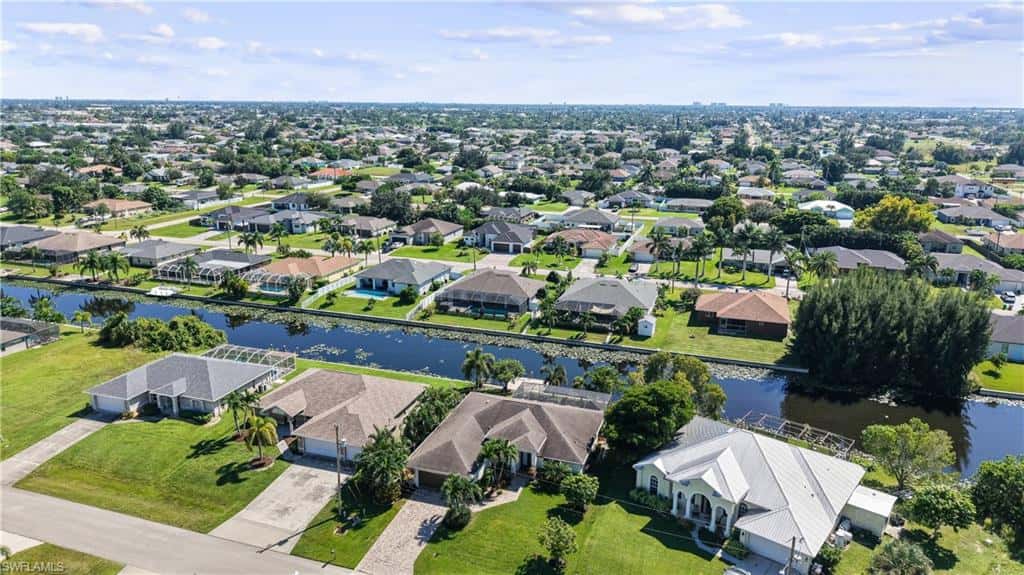 1426 12th Ter, Cape Coral, photo 38