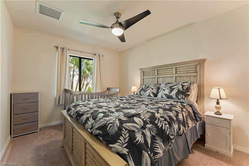 1426 12th Ter, Cape Coral, photo 19