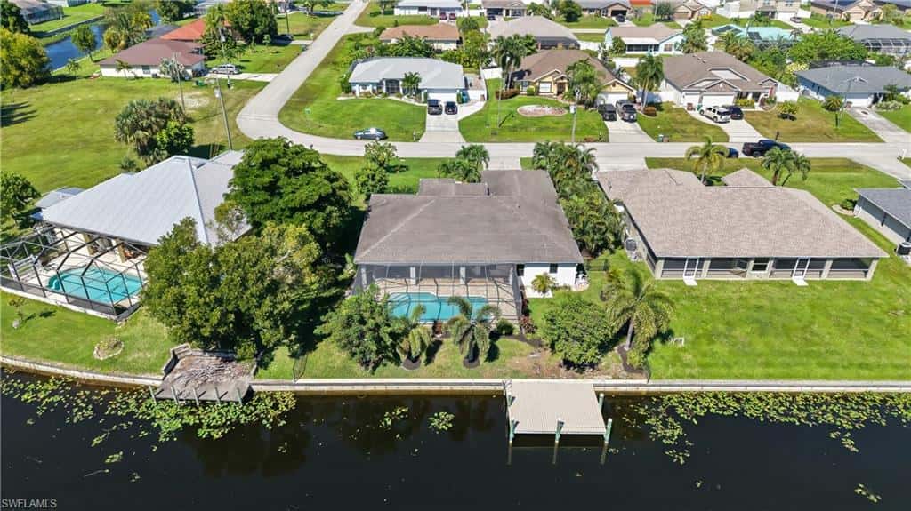 1426 12th Ter, Cape Coral, photo 35