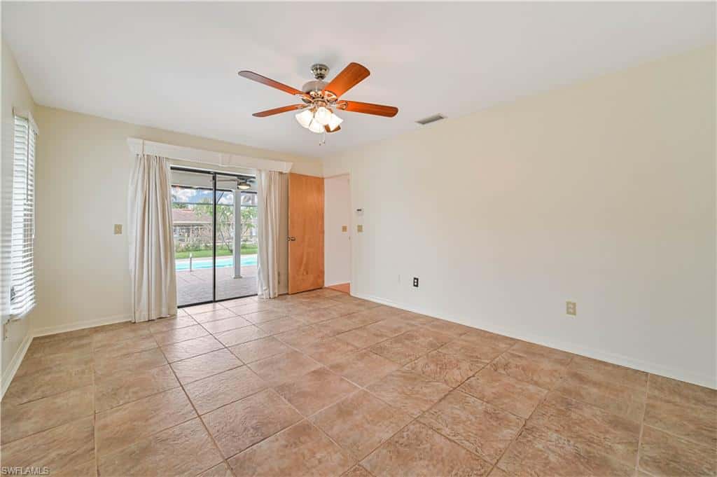 634 32nd St, Cape Coral, photo 17