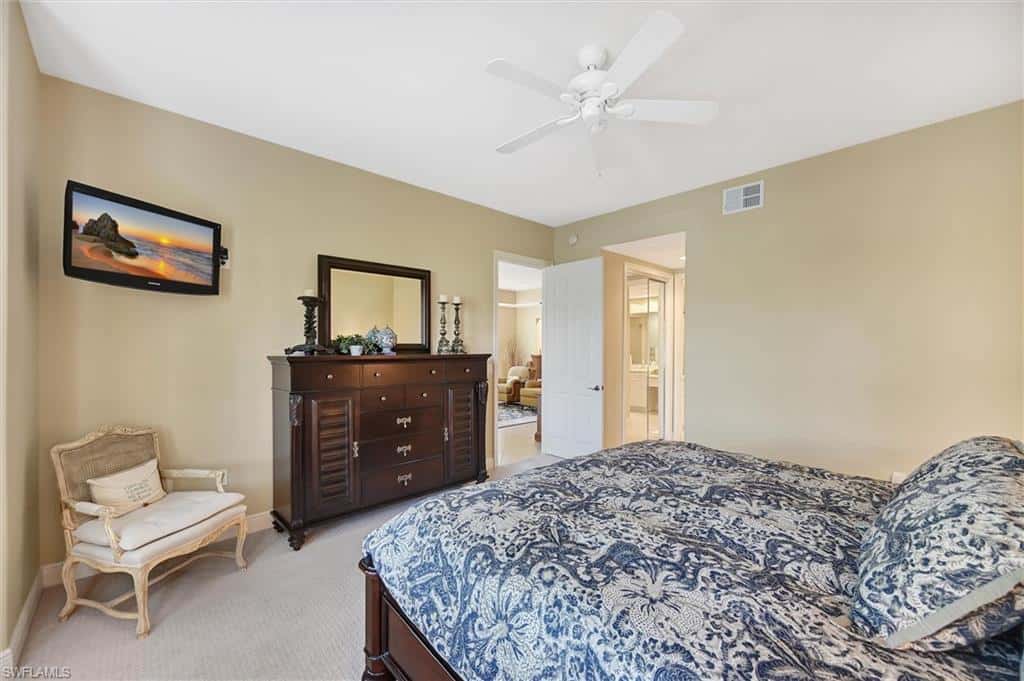 6433 Legacy Cir #1302, Naples, photo 36