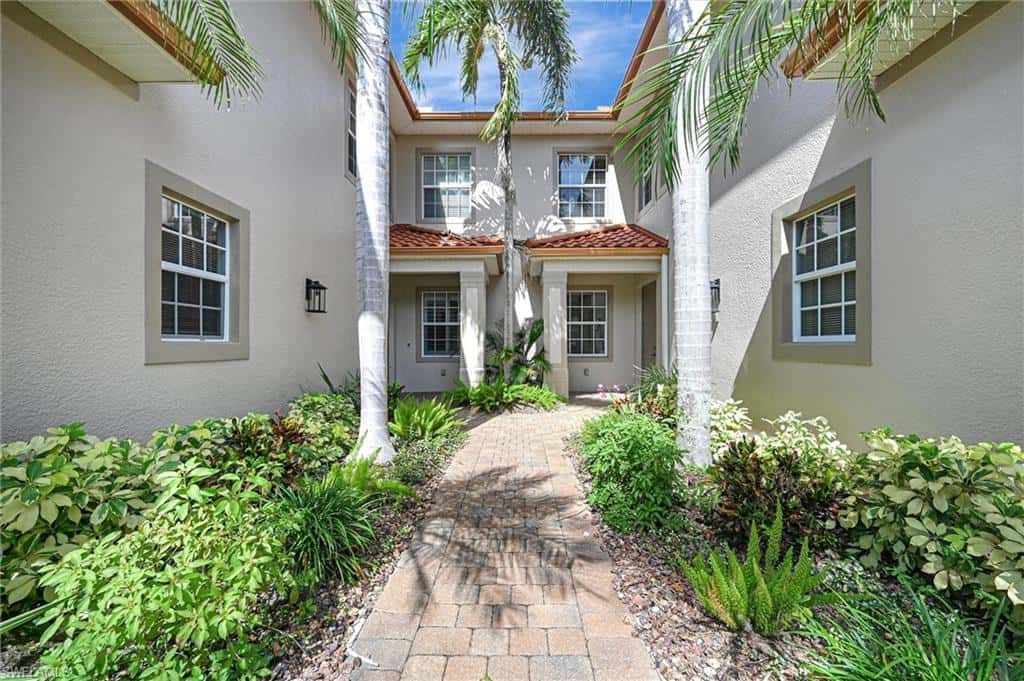 6433 Legacy Cir #1302, Naples, photo 5