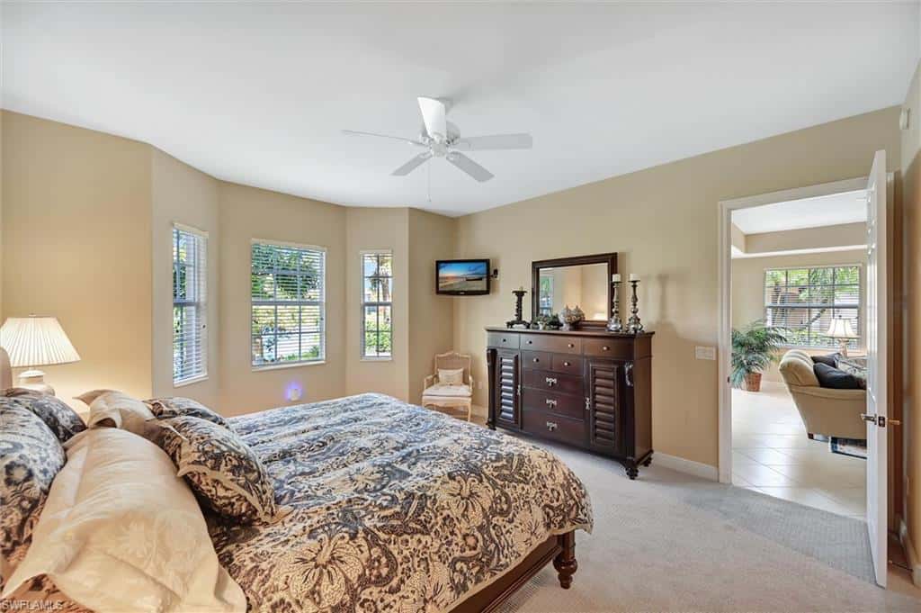 6433 Legacy Cir #1302, Naples, photo 33