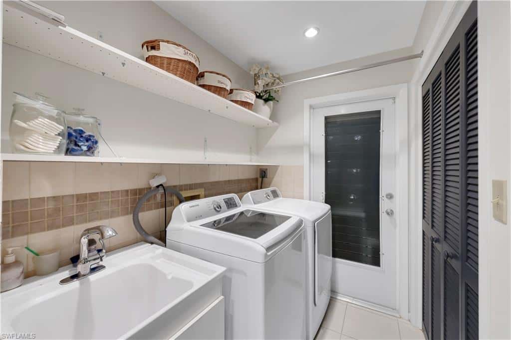 1950 Imperial Golf Co Blvd, Naples, photo 20