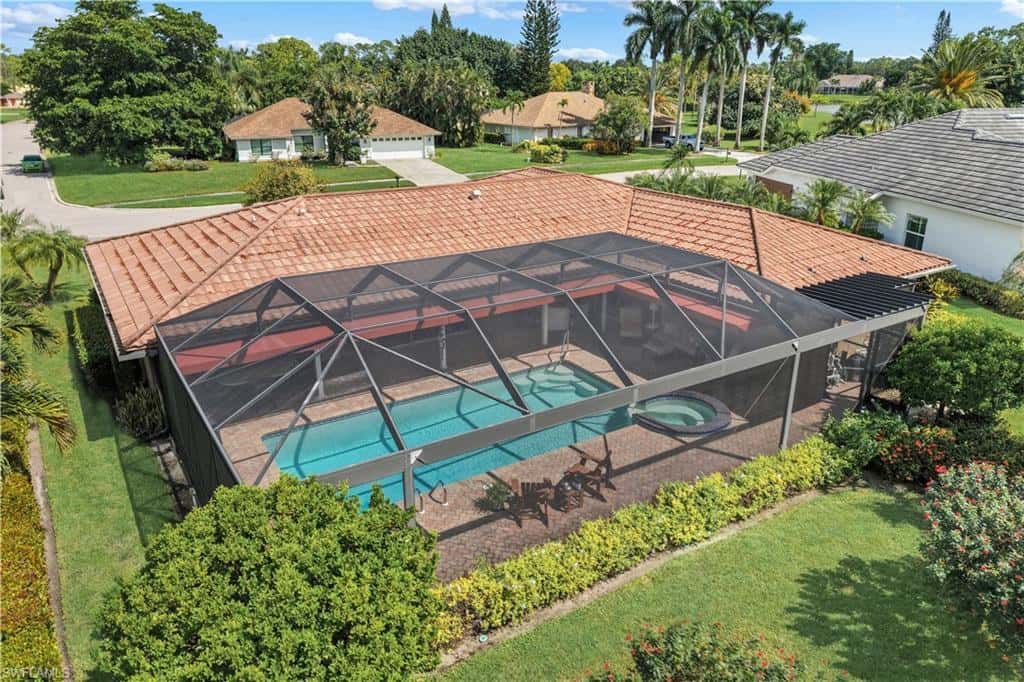 1950 Imperial Golf Co Blvd, Naples, photo 10