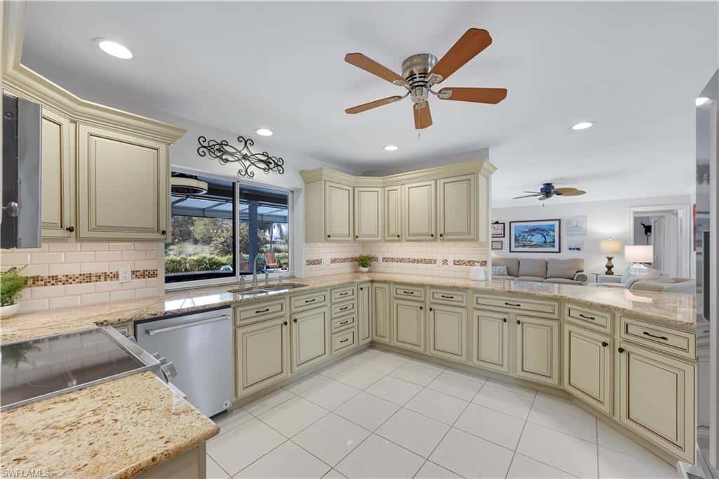 1950 Imperial Golf Co Blvd, Naples, photo 15