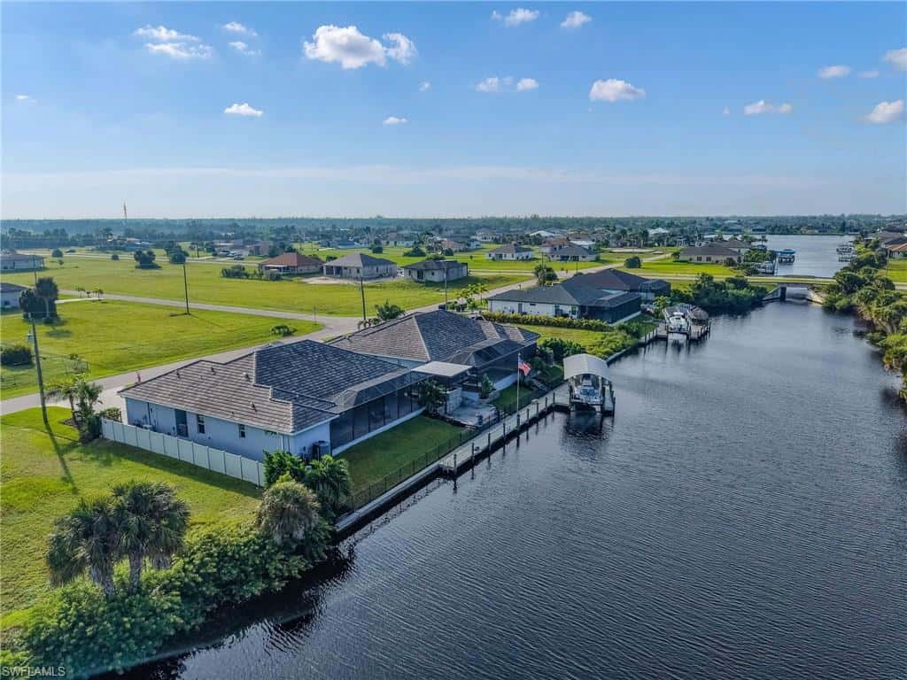 3802 42nd Pl, Cape Coral, photo 4